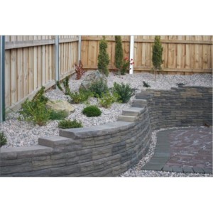 Brick Retaining Wall - Willoughby